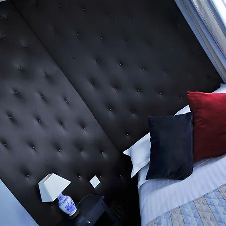 Ze Hotel 4*