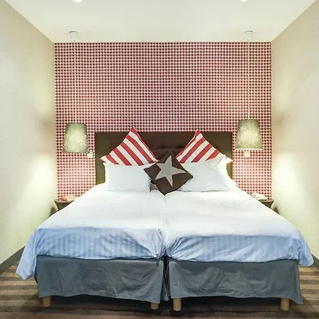 Ze Hotel Parigi