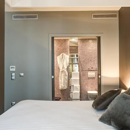 Ze 4* Parigi