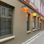 Ze Hotel